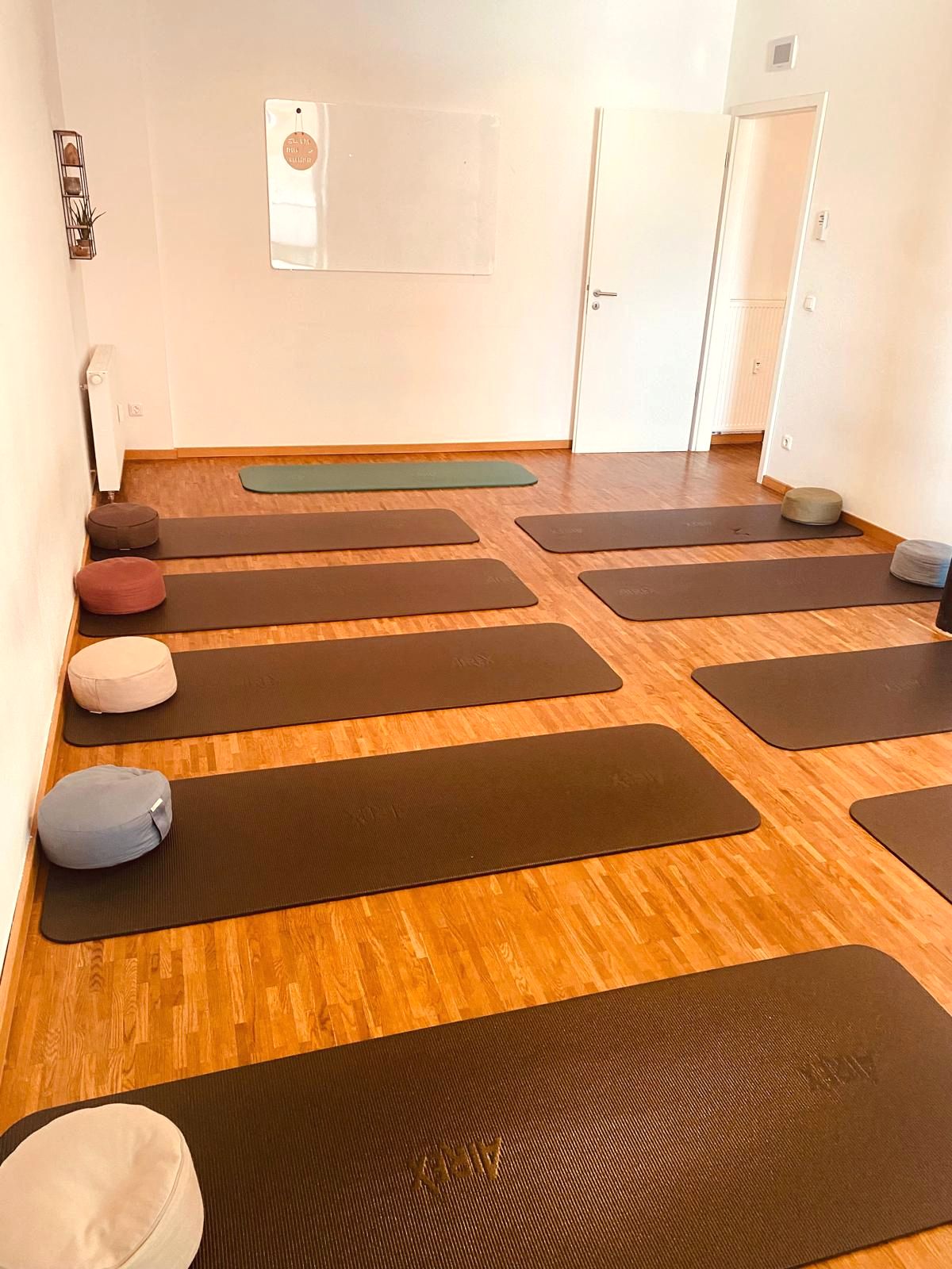 Kundalini geht durch den Körper in Storchennest Frankfurt